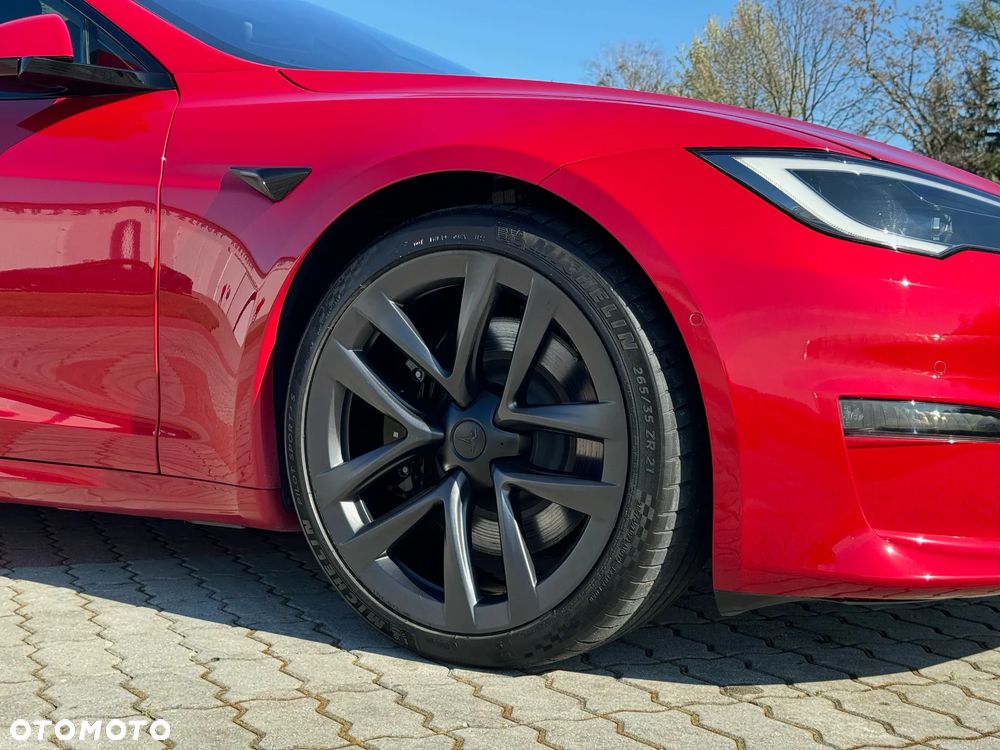 Tesla Model S Plaid - 6