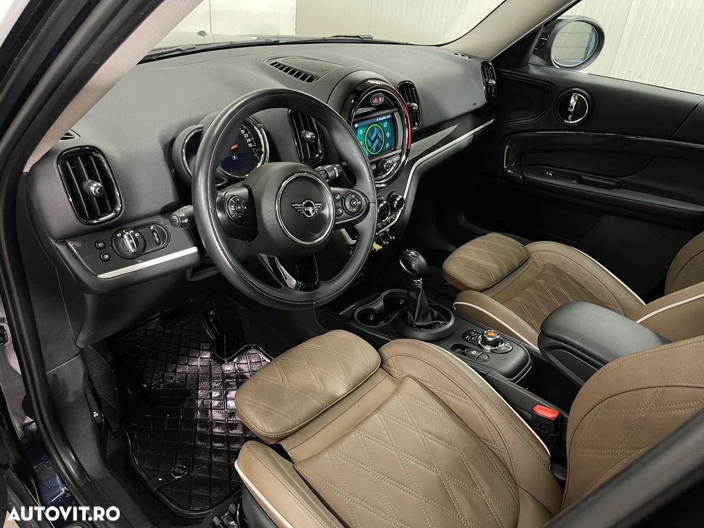Mini Countryman Cooper S E ALL4 AT - 6