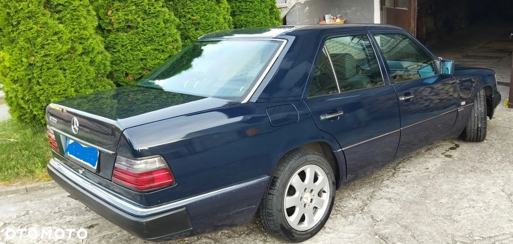 Mercedes-Benz W124 (1984-1993) - 4