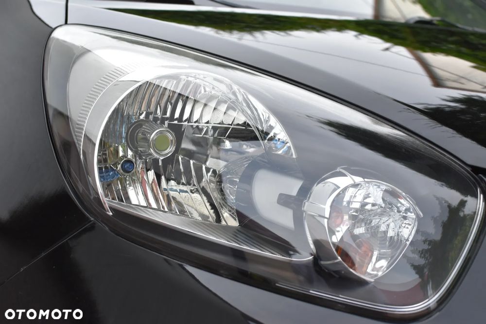 Kia Picanto 1.2 Dream Team Edition - 24