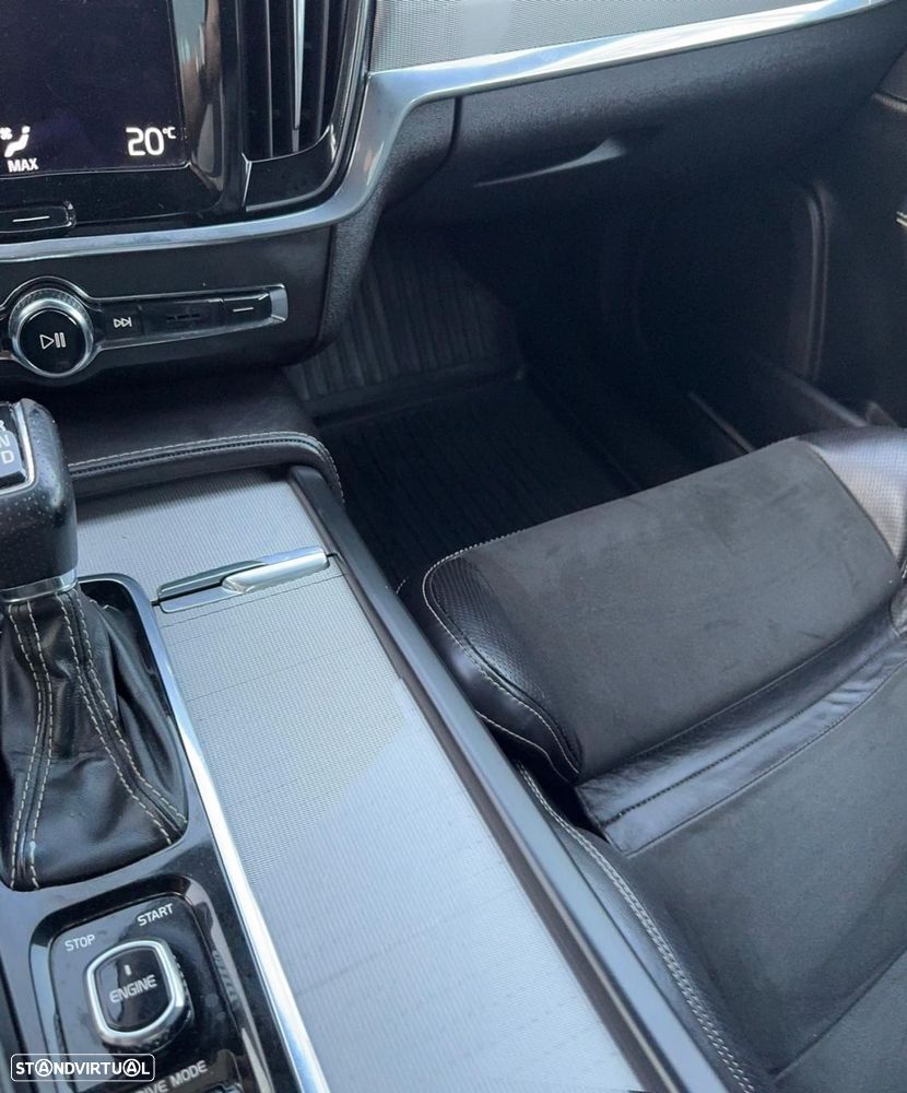 Volvo S90 2.0 D4 R-Design Geartronic - 21