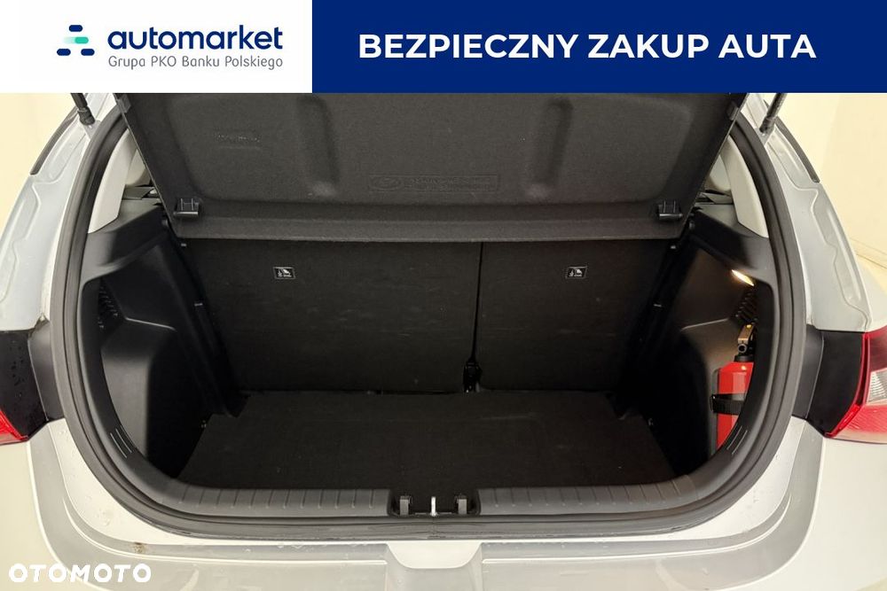 Hyundai i20 1.2 Pure - 9