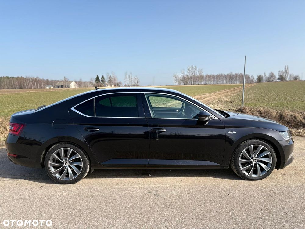 Skoda Superb 2.0 TDI L&K DSG - 5