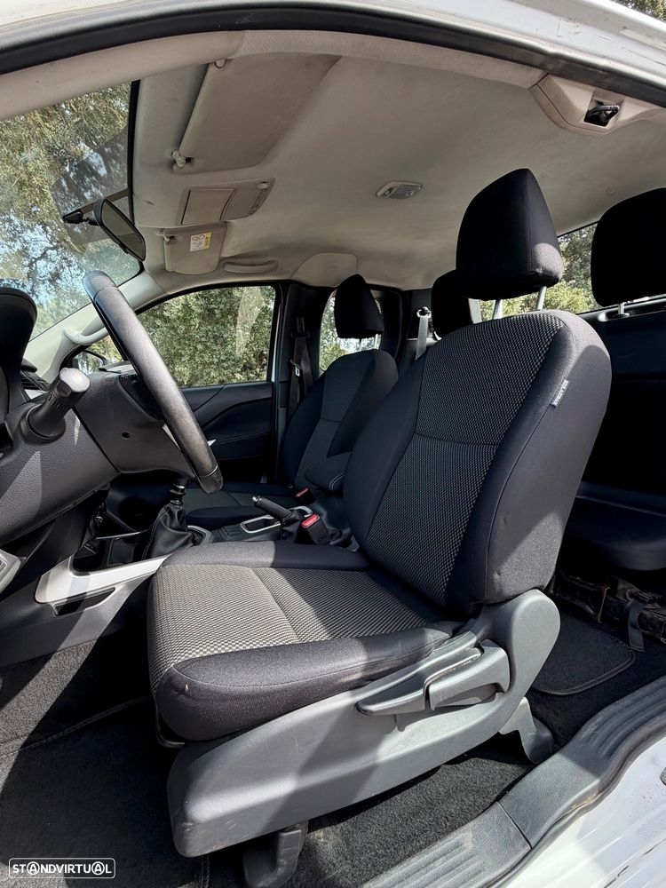 Nissan Navara 2.3 dCi CD 4WD N-Connecta - 15