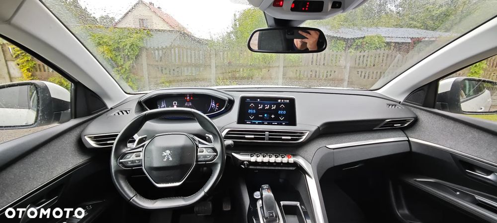 Peugeot 3008 1.2 PureTech Allure S&S EAT6 - 9