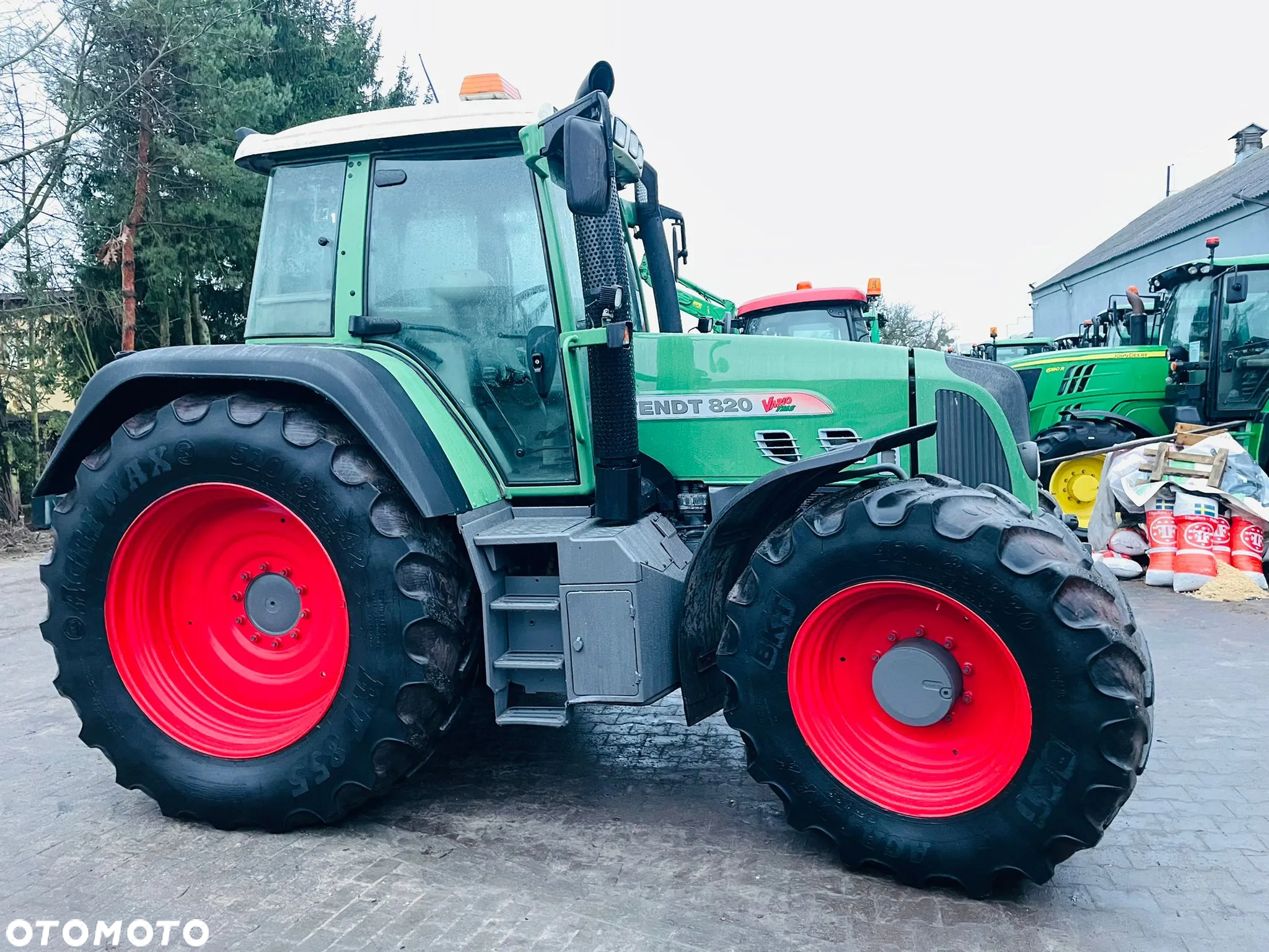 Fendt 820 - 9