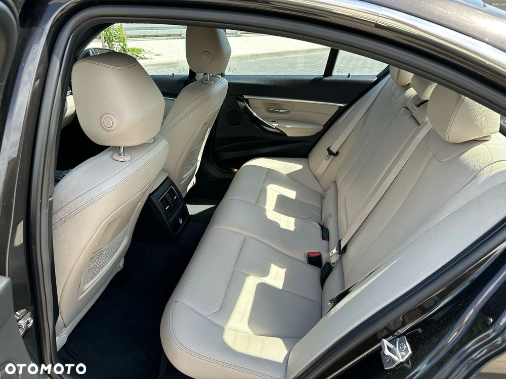 BMW Seria 3 330e iPerformance Luxury Line - 10
