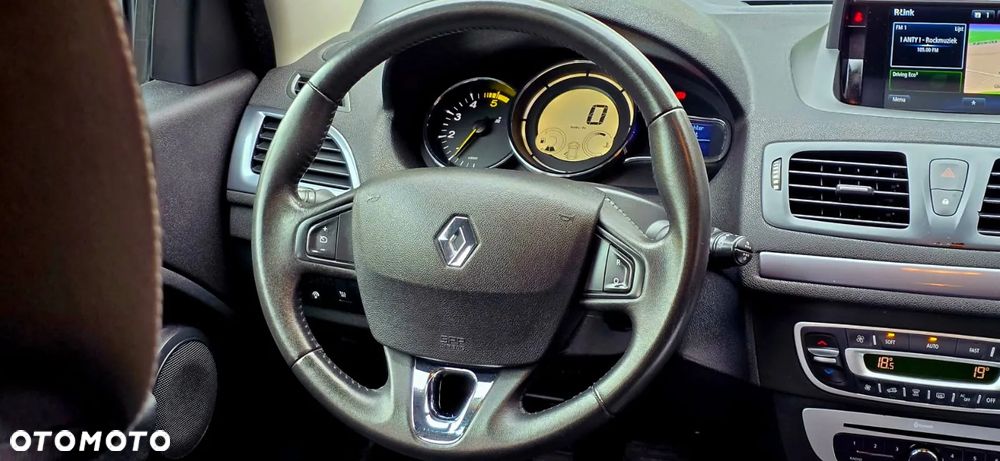 Renault Megane 1.5 dCi Energy Limited EU6 - 27