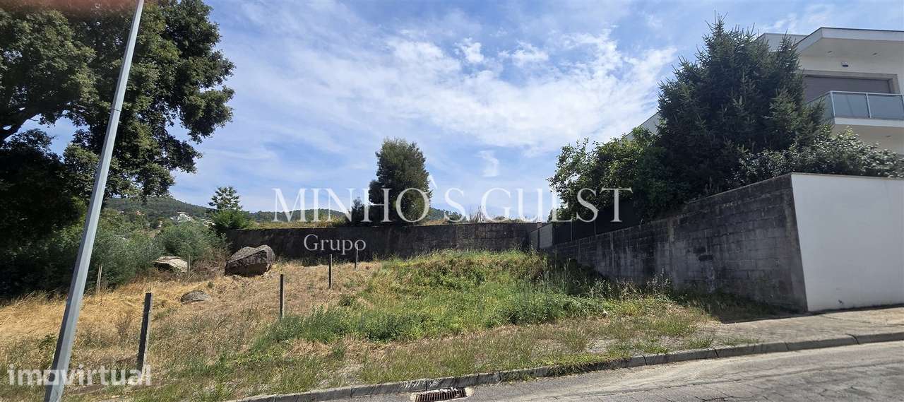 Lote de Terreno (252m2) de Construção c/ Projeto p/ Moradia - S.Pedro - Grande imagem: 3/18