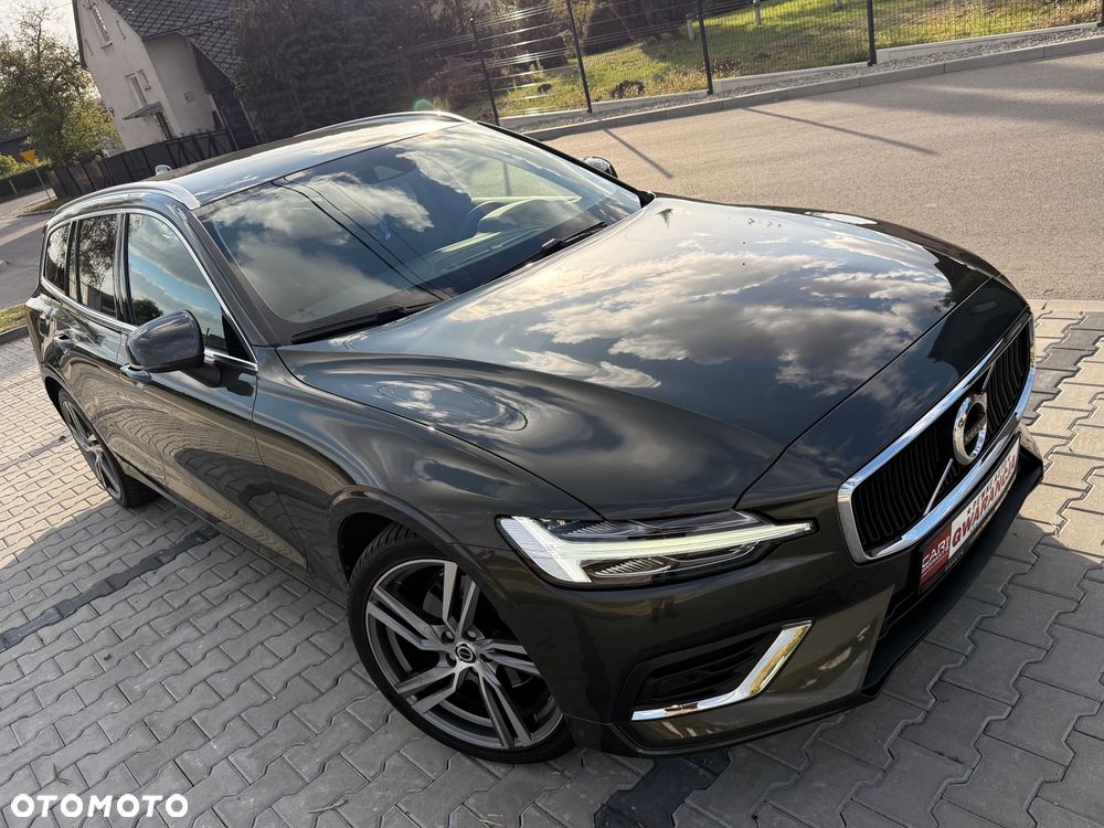 Volvo V60 B4 D Core - 13