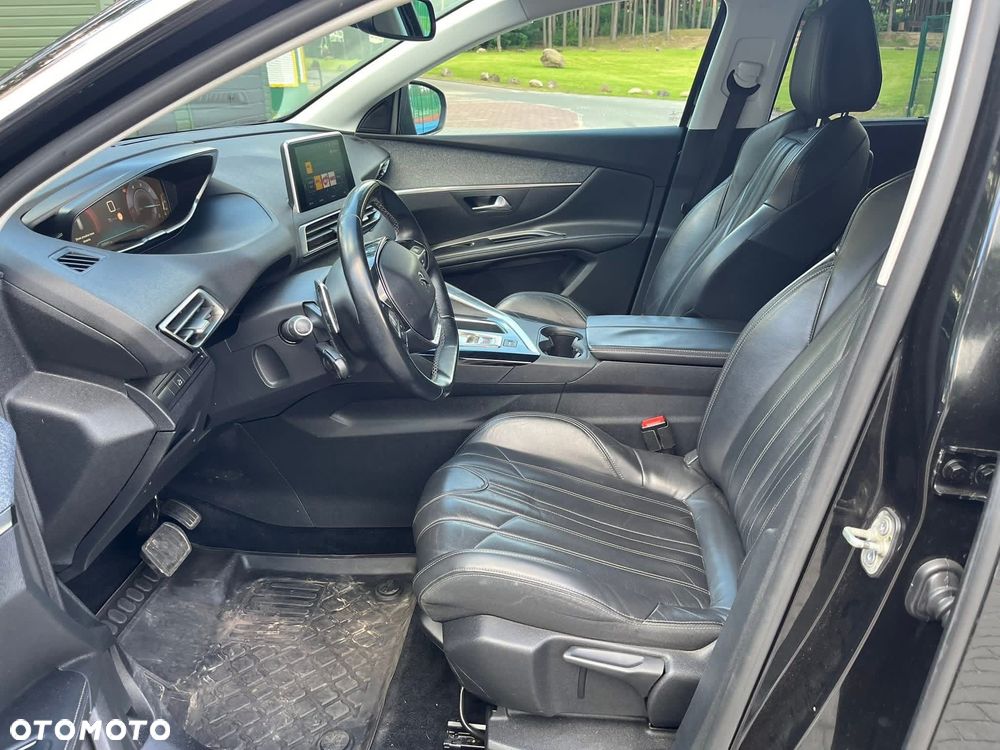 Peugeot 5008 BlueHDi 130 EAT8 Allure - 7