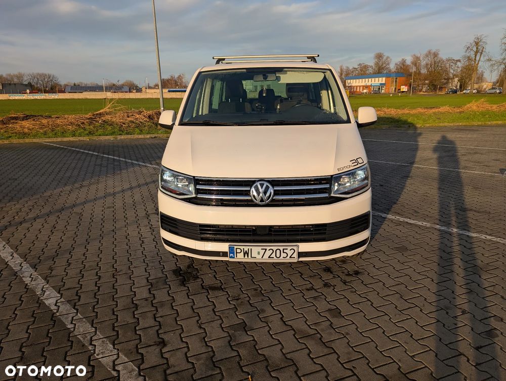 Volkswagen Multivan 2.0 TDI L1 Comfortline DSG - 2