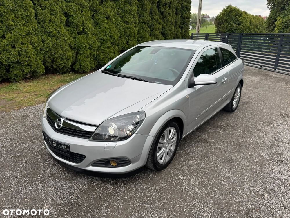 Opel Astra 1.6 Easytronic Cosmo - 2
