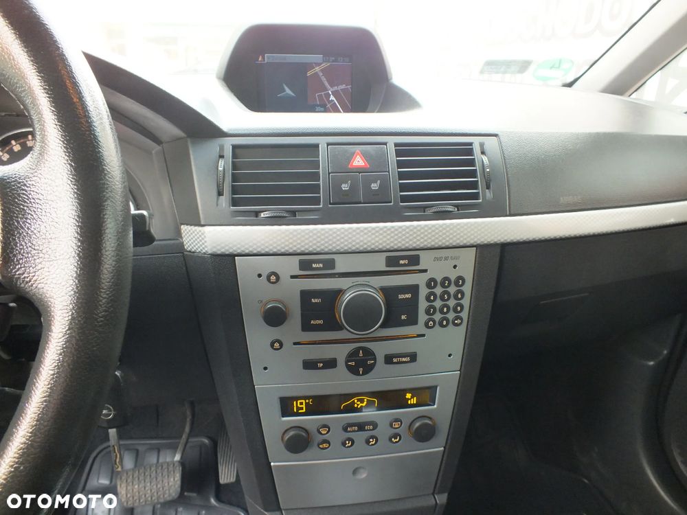 Opel Meriva - 9