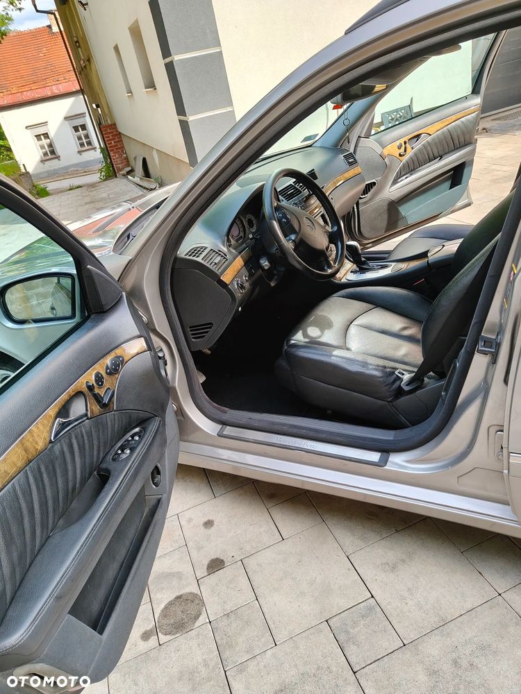 Mercedes-Benz Klasa E 200 Kompressor Automatik Avantgarde - 7
