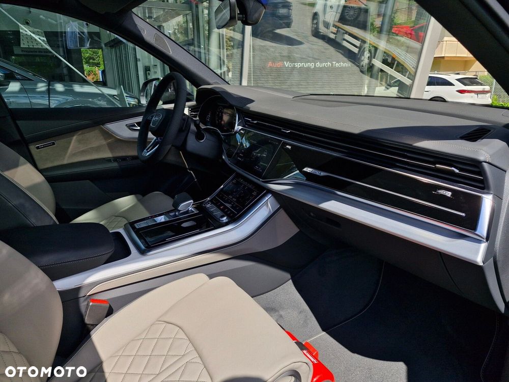 Audi Q7 55 TFSI mHEV Quattro S Line Tiptr - 18