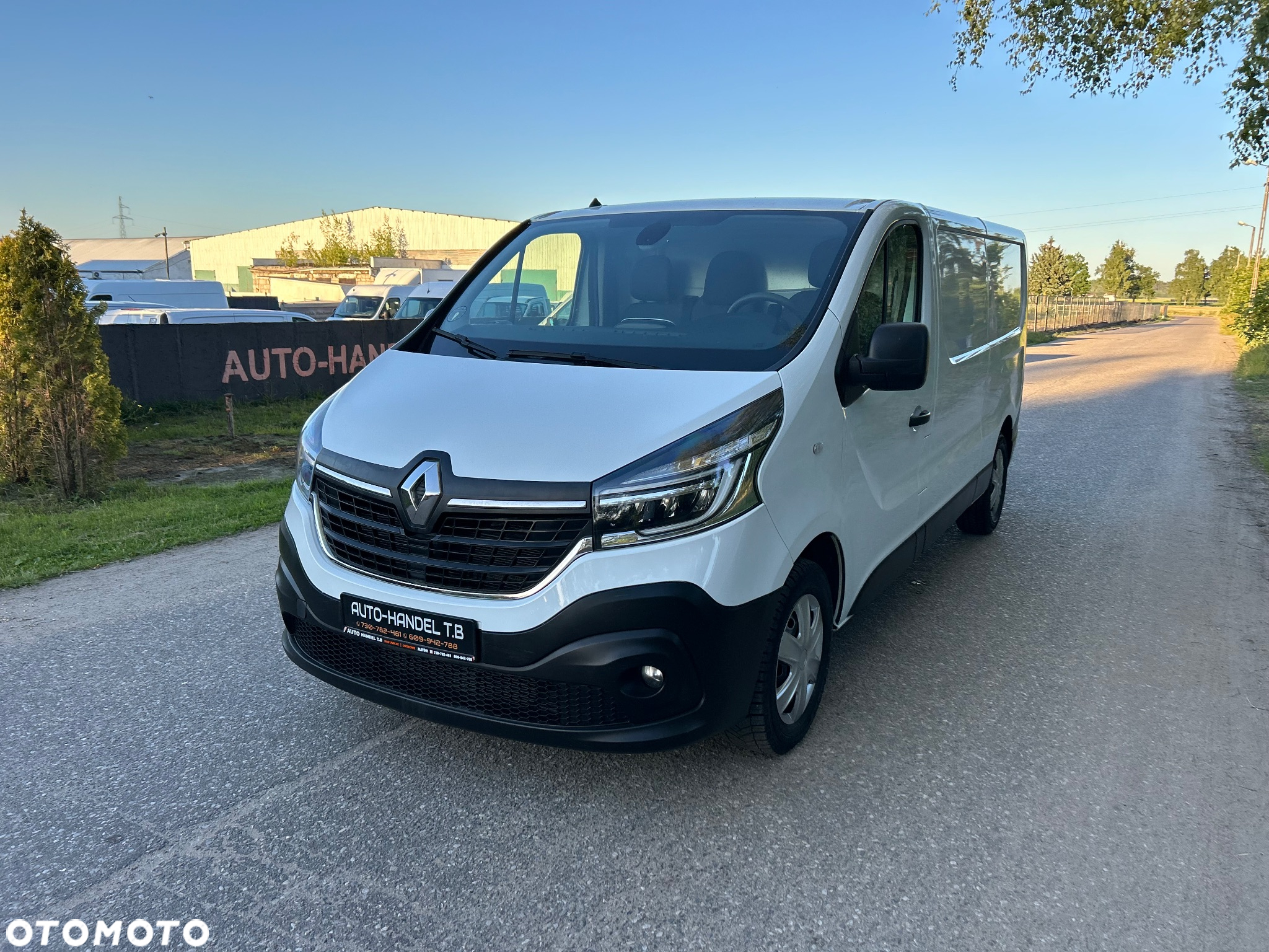 Renault Trafic - 4