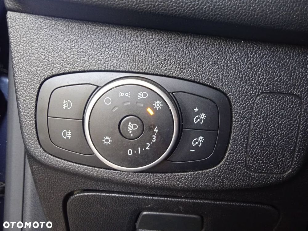 Ford Focus 1.5 EcoBlue ST-Line - 29