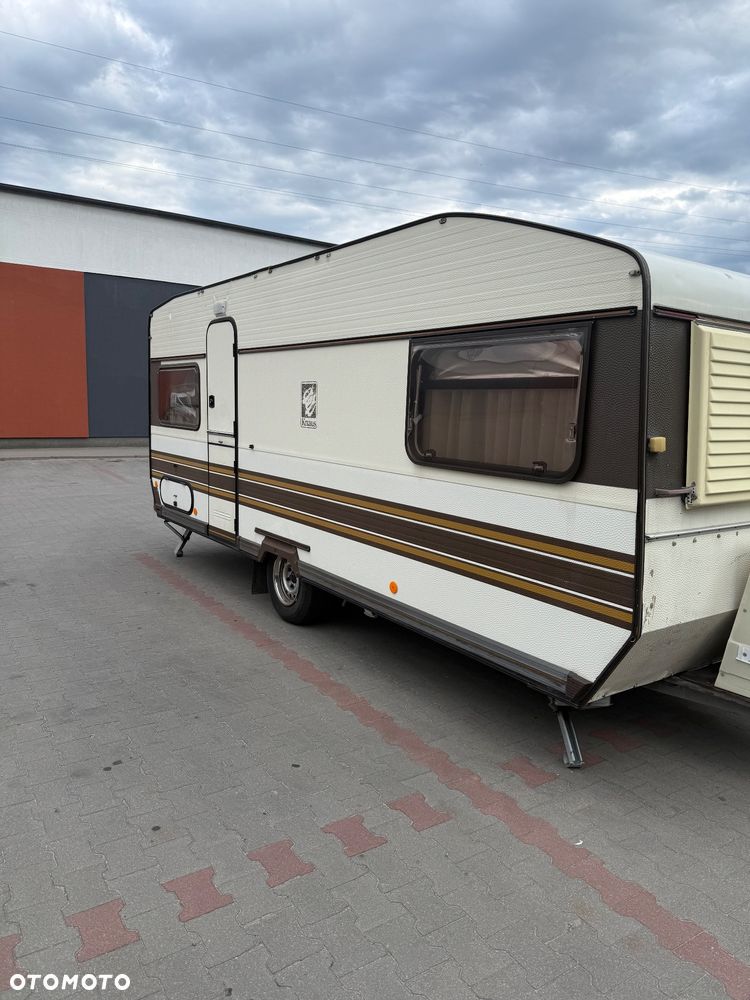 KNAUS - 4