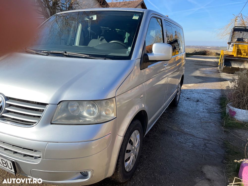 Volkswagen Transporter Caravelle Kurz DPF Comfortline - 2