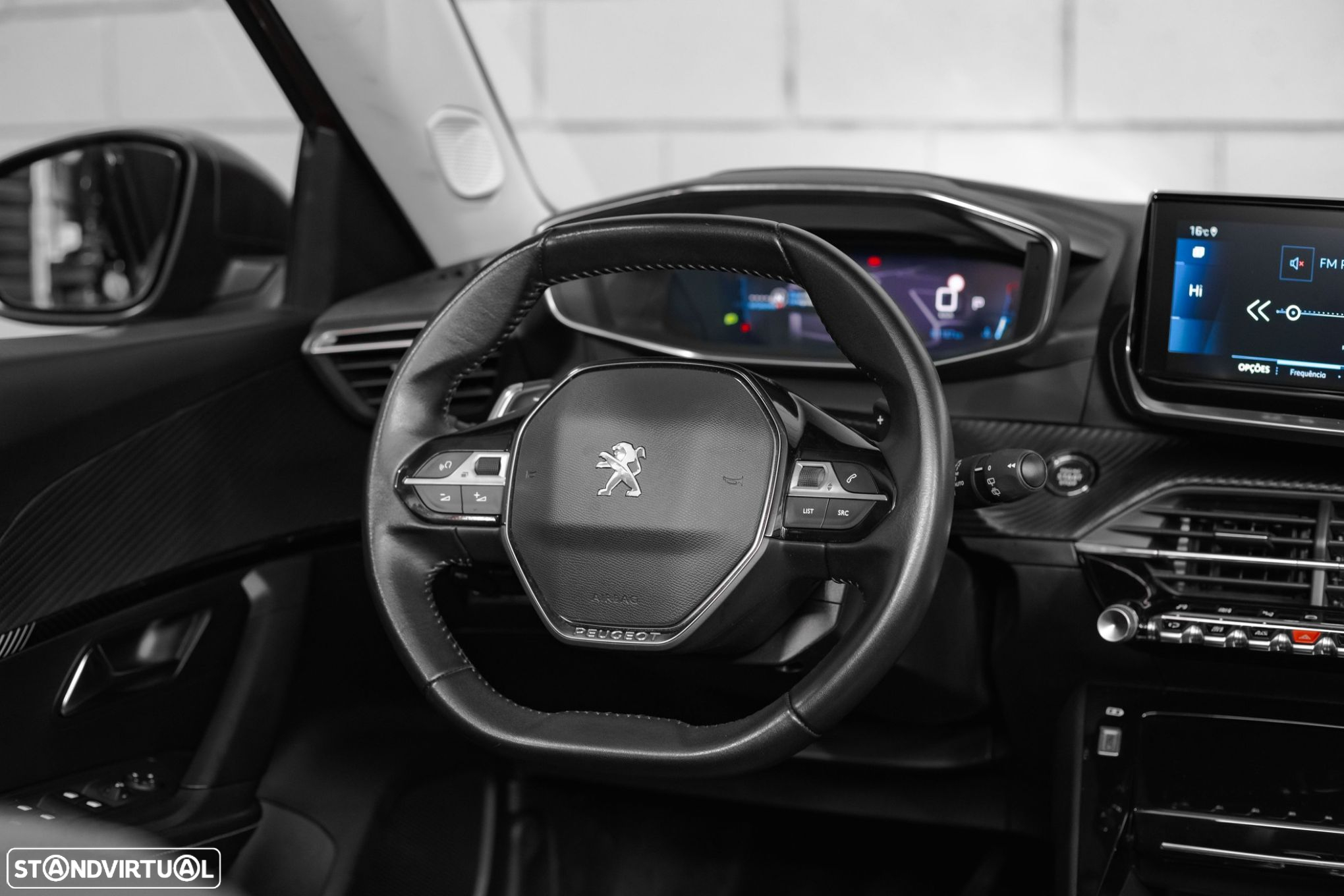 Peugeot 2008 1.2 PureTech Allure EAT8 - 7