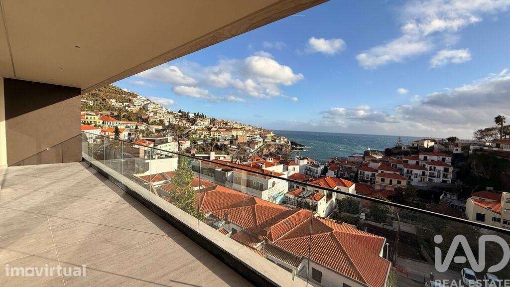 Apartamento T2 em Câmara de Lobos de 134,00 m2 - Grande imagem: 2/17