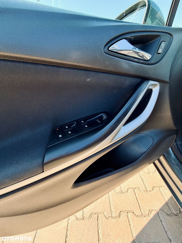 Opel Astra 1.6 CDTI Enjoy - 12