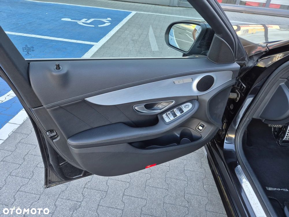Mercedes-Benz Klasa C 250 (BlueTEC) d 7G-TRONIC AMG Line - 12