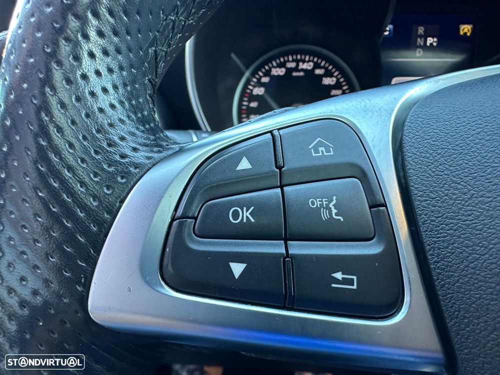 Mercedes-Benz GLC 250 d Coupé AMG Line 4-Matic - 34