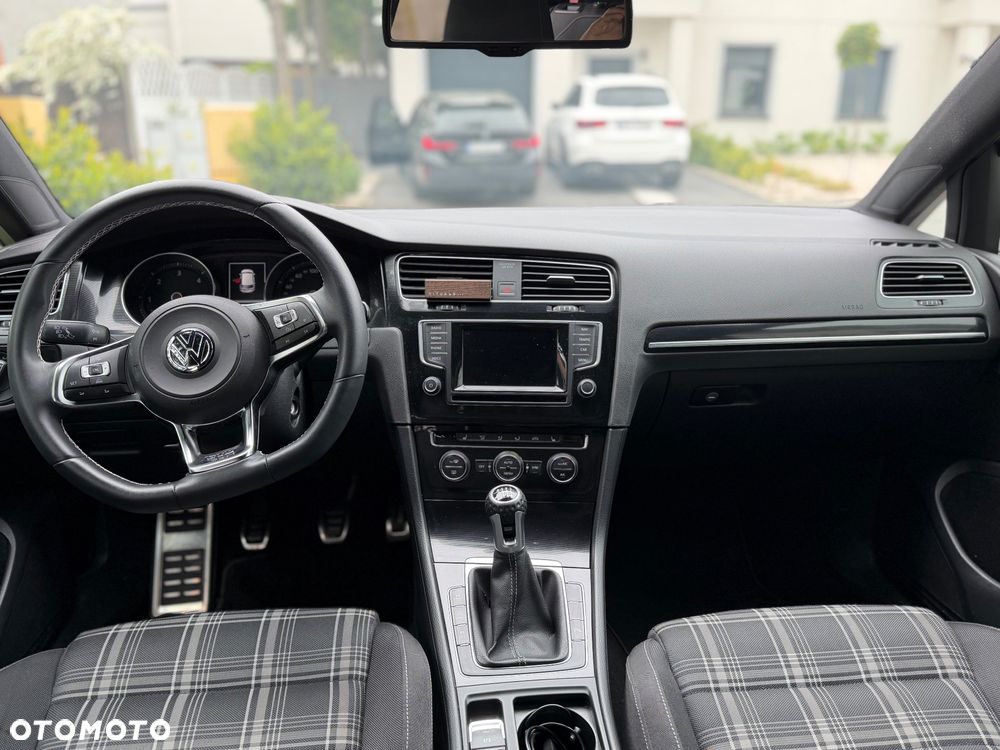 Volkswagen Golf GTD (BlueMotion Technology) - 7