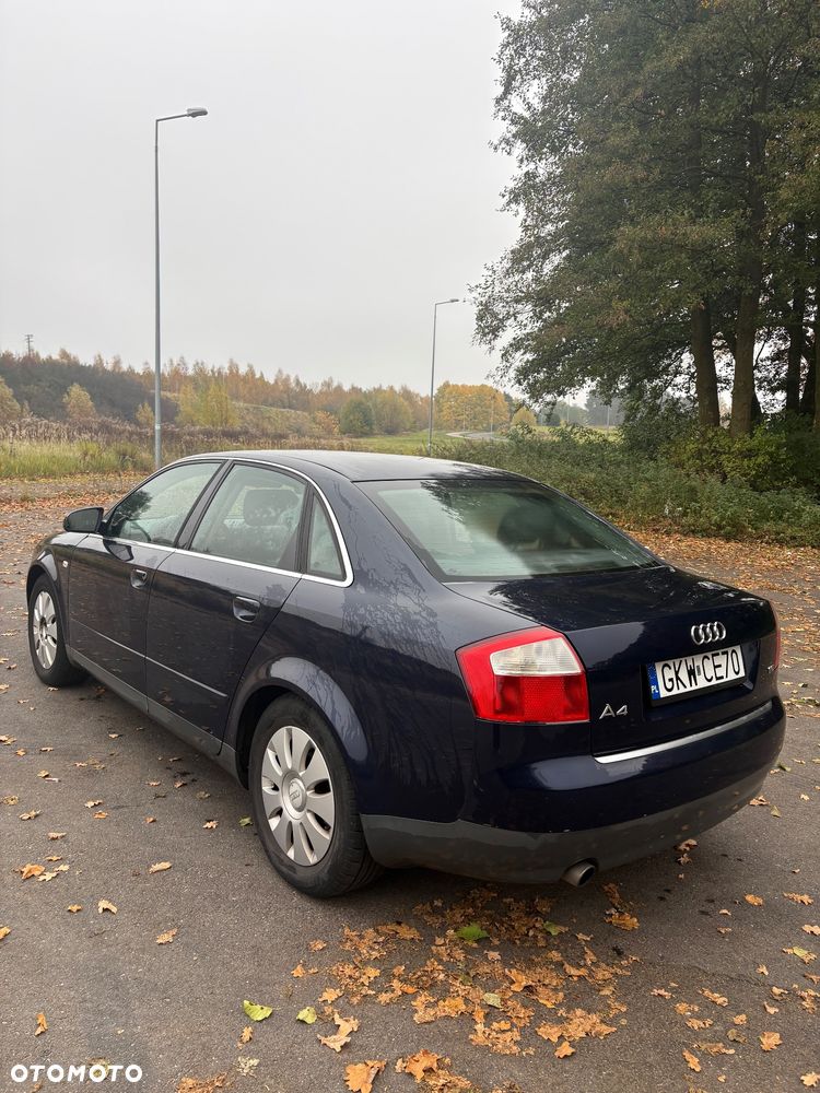 Audi A4 Limousine 2003 photo 4