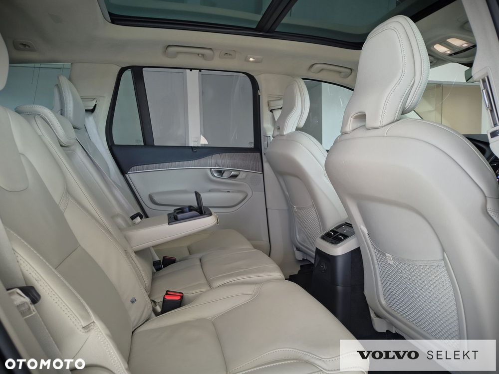 Volvo XC 90 - 27
