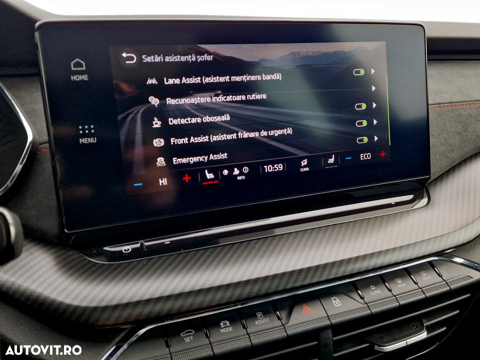 Skoda Octavia 1.4 TSI DSG RS - 22