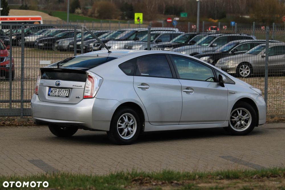 Toyota Prius - 11