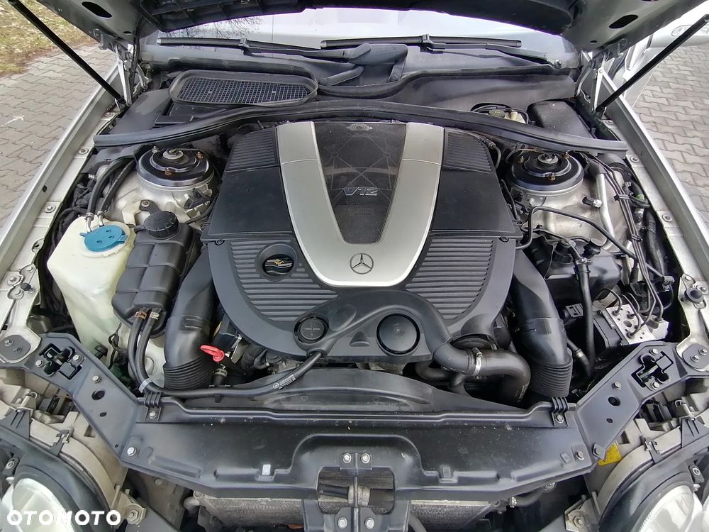 Mercedes-Benz CL 600 - 35