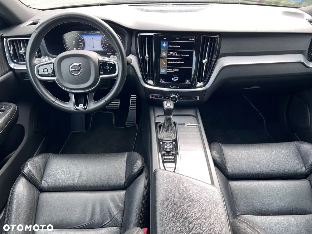 Volvo S60 T5 AWD R-Design - 10