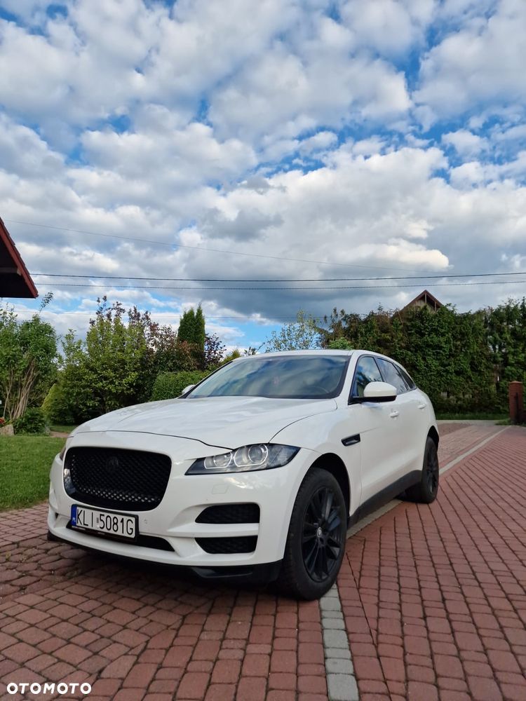 Jaguar F-Pace 30t AWD Prestige - 11