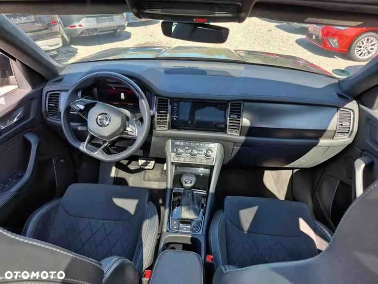 Skoda Kodiaq 2.0 TDI 4x4 DSG Sportline - 9