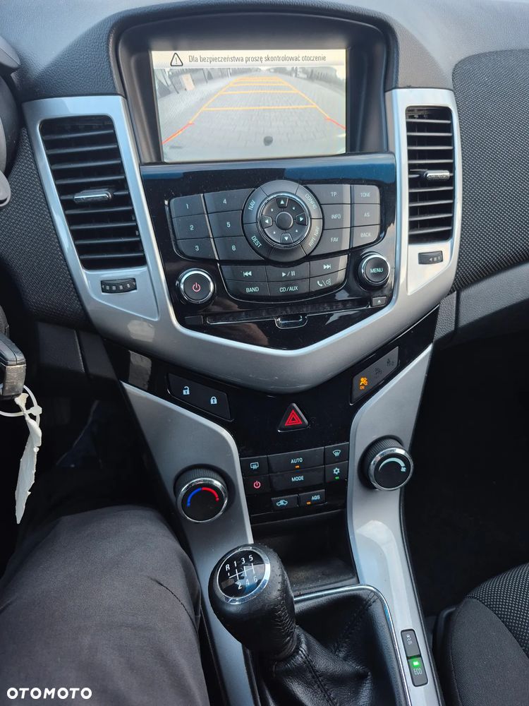 Chevrolet Cruze 1.7TD LT+ - 12