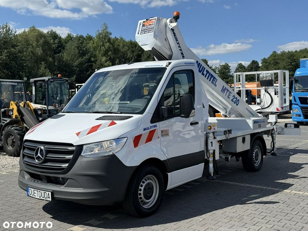 Mercedes-Benz Sprinter - 4