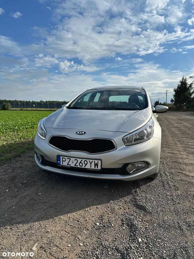 Kia Ceed 1.6 CRDi M - 2