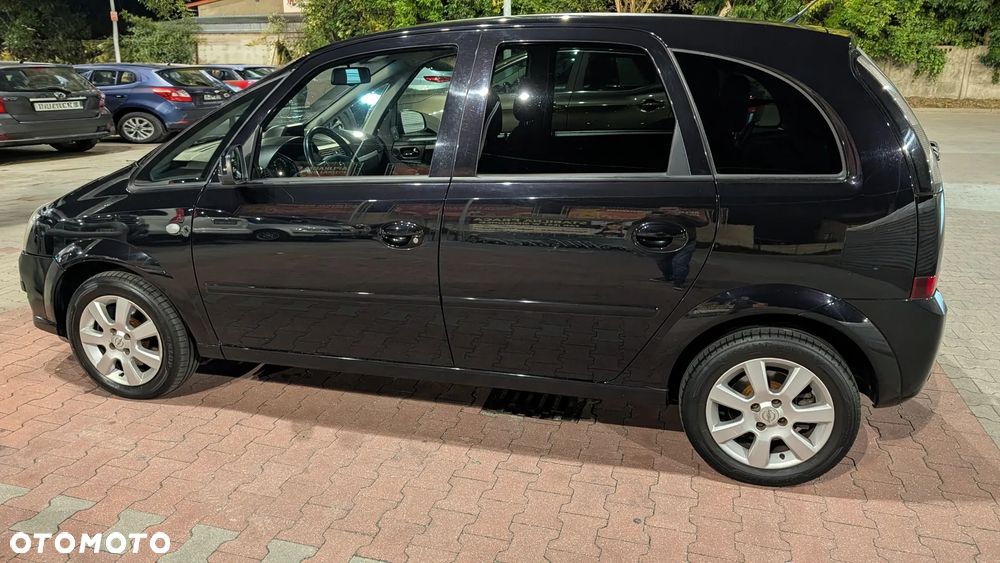 Opel Meriva 1.6 Cosmo MTA - 11
