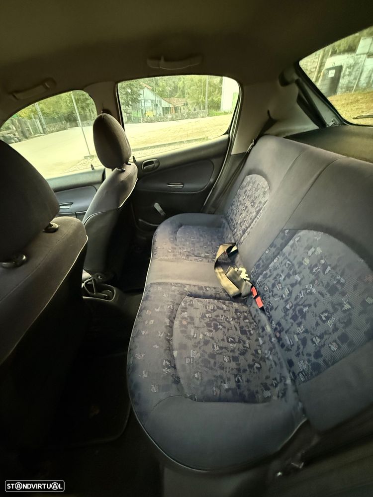 Peugeot 206 1.1 XR - 9