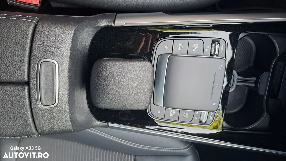 Mercedes-Benz EQB 300 4Matic Progressive - 16