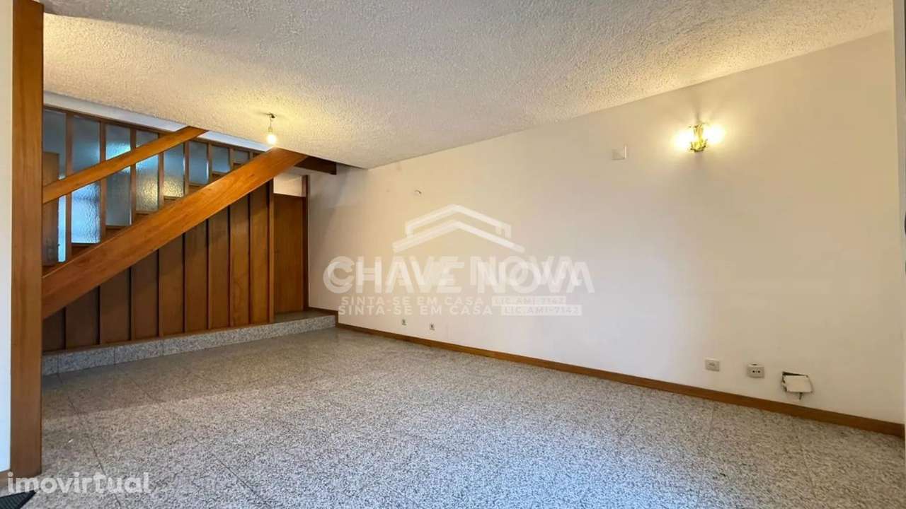 T3 Duplex c/ Garagem Box - Monte dos Burgos - Grande imagem: 2/20