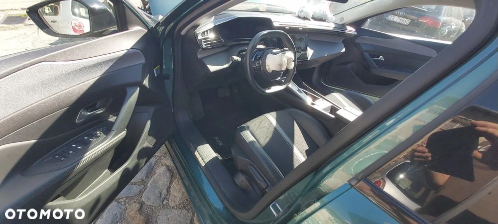 Peugeot 308 - 10