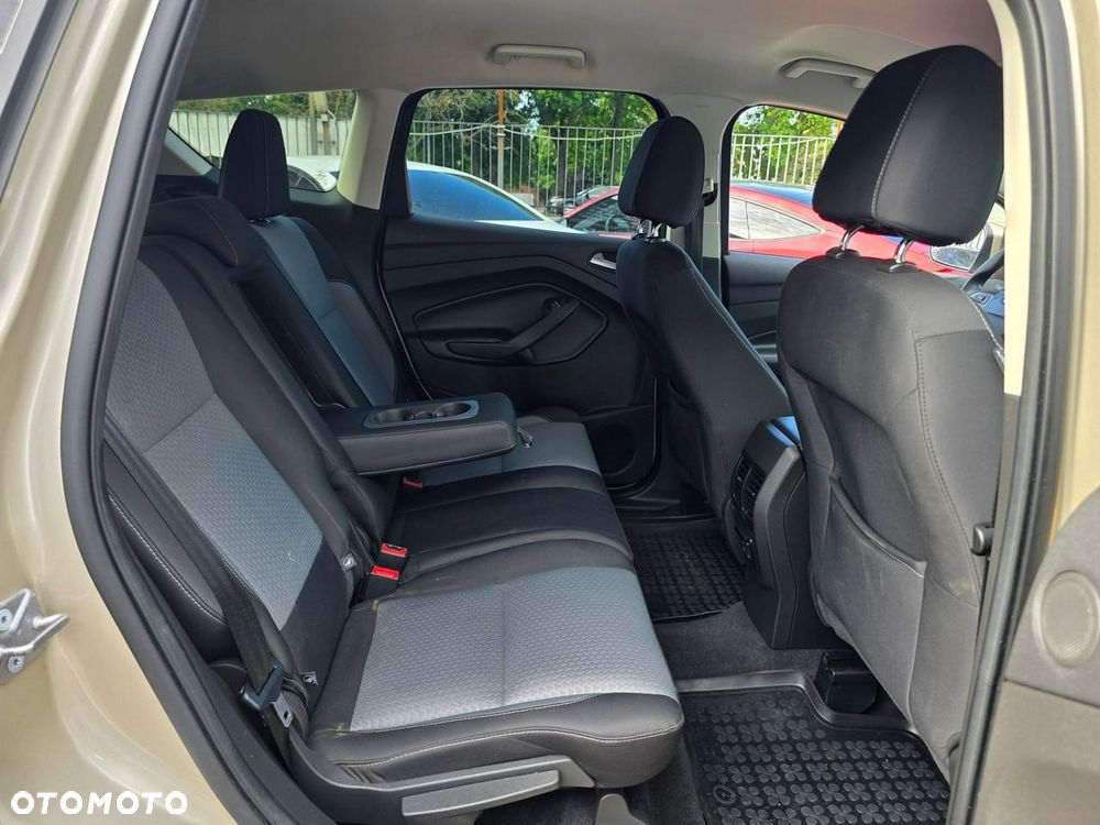 Ford Escape 1.5 EcoBoost AWD SE - 34