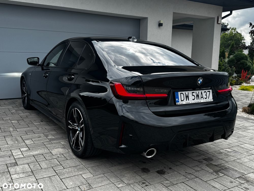BMW Seria 3 320d xDrive mHEV M Sport sport - 14