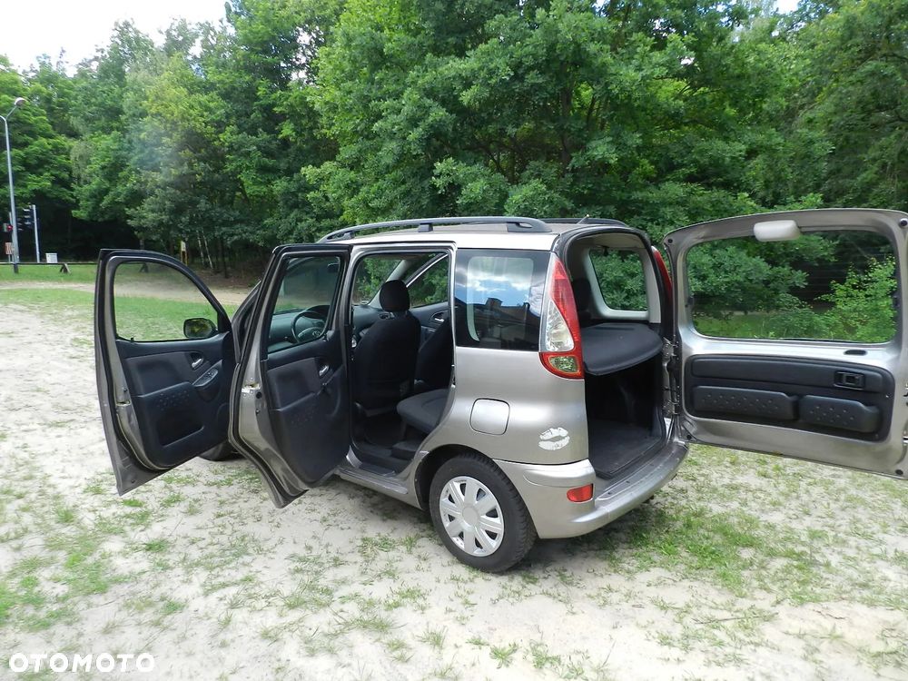Toyota Yaris Verso 1.3 Automatik Sol - 6