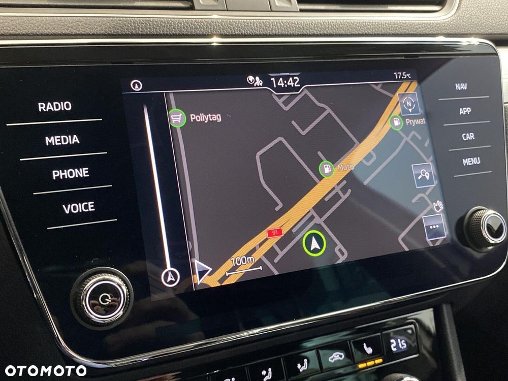 Skoda Superb 1.5 TSI Ambition DSG - 28